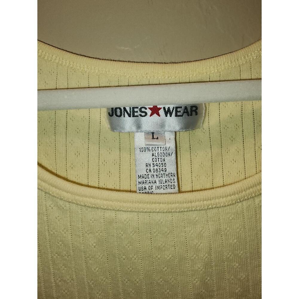 Jones Wear Tank - Picture 3 of 3